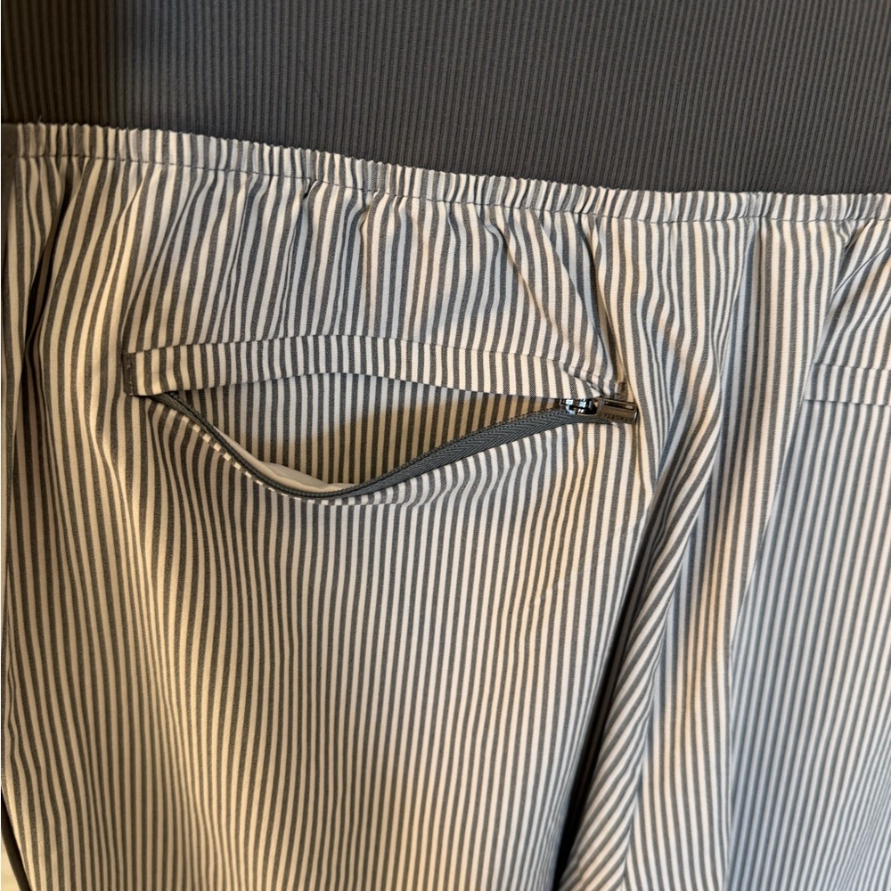 Athleta Brooklyn Ankle Pants Women's Size 10 City Stripe - Picture 4 of 7